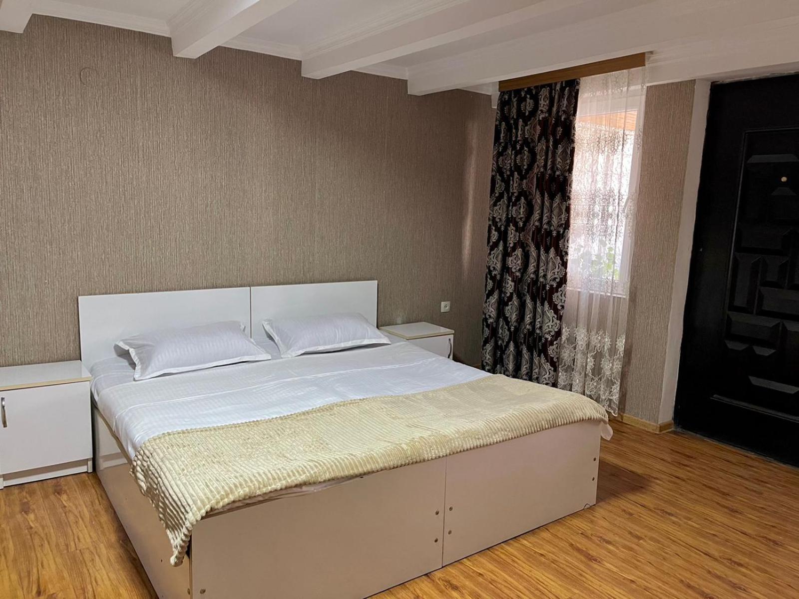 Hotel Doko Martwili Zewnętrze zdjęcie